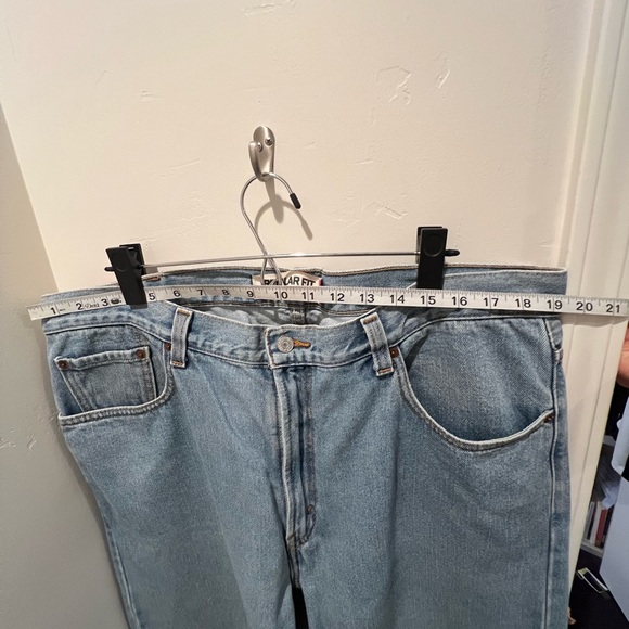 Men Light Blue Jeans Levi’s 505 - Picture 6 of 8